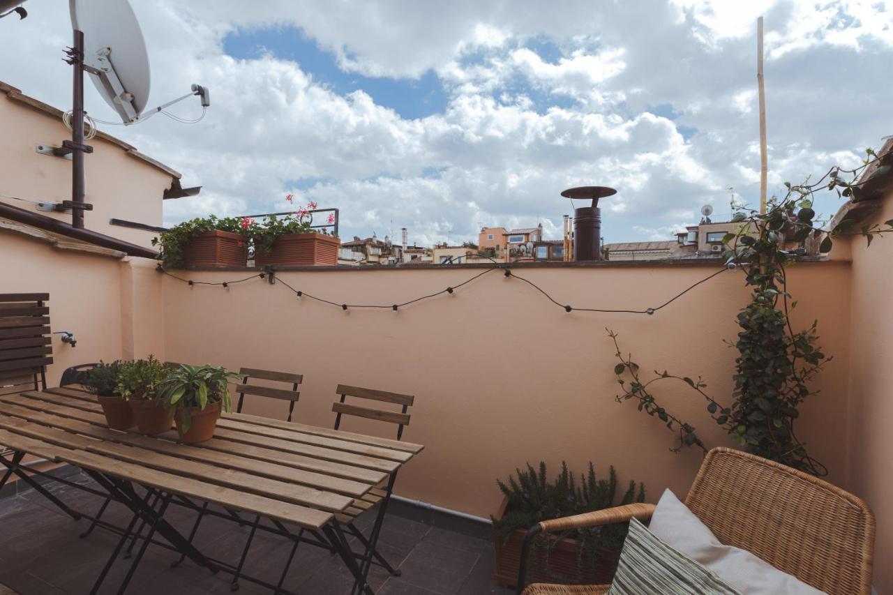 Amazing Penthouse With Terrace And Rooftop In Trastevere Roma Eksteriør bilde