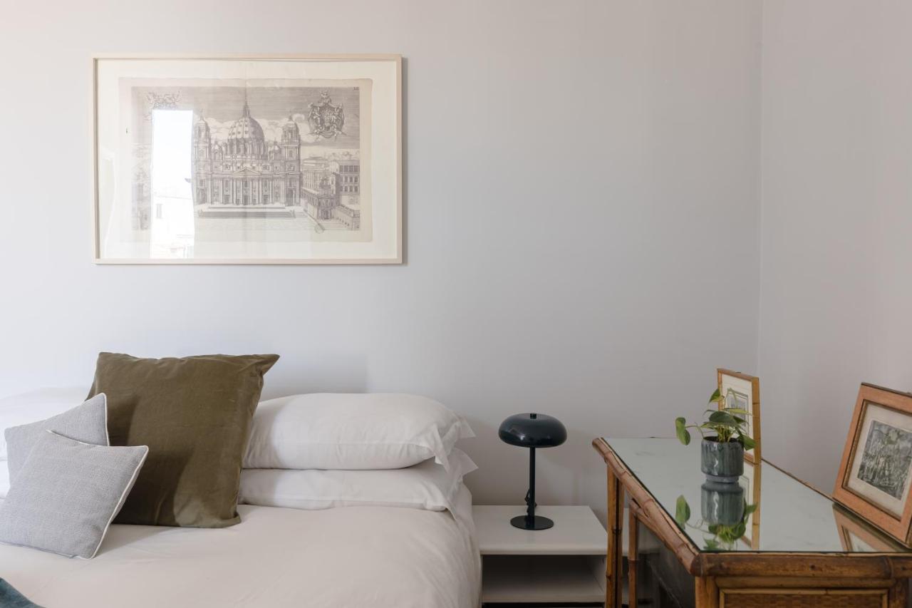 Amazing Penthouse With Terrace And Rooftop In Trastevere Roma Eksteriør bilde