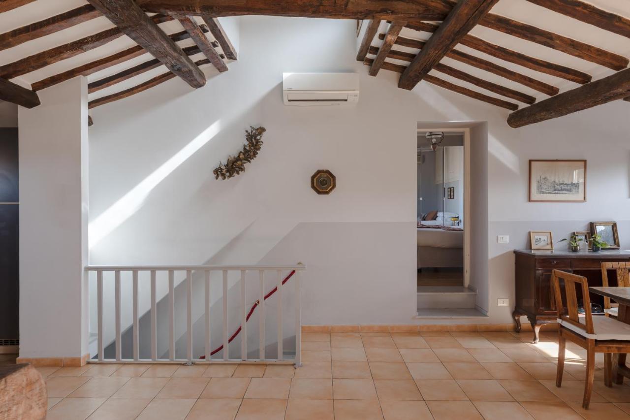 Amazing Penthouse With Terrace And Rooftop In Trastevere Roma Eksteriør bilde