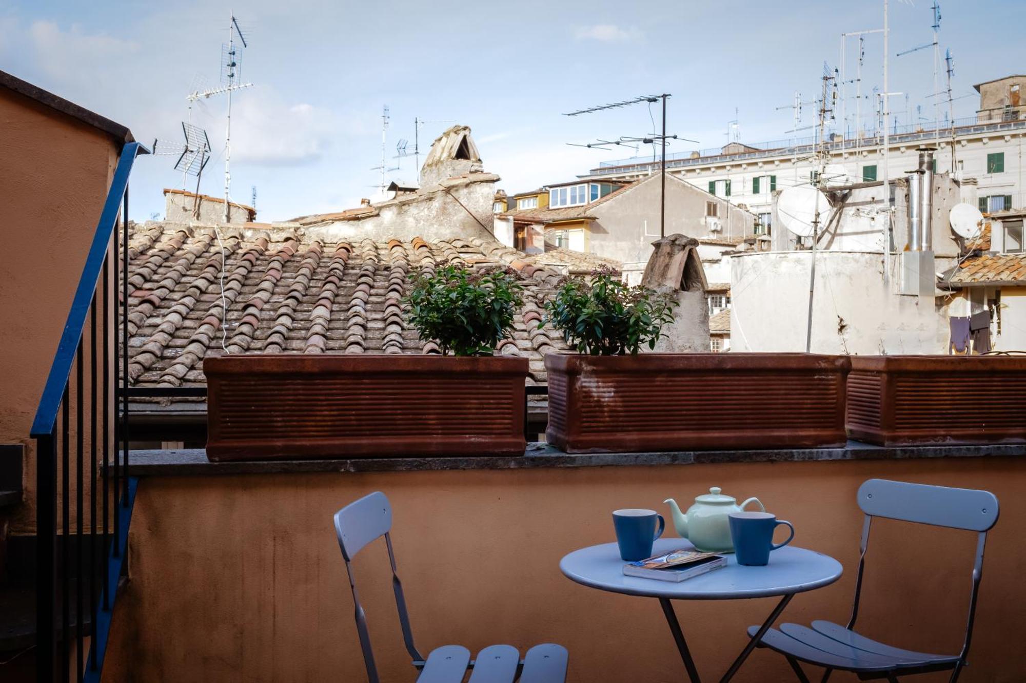 Amazing Penthouse With Terrace And Rooftop In Trastevere Roma Eksteriør bilde